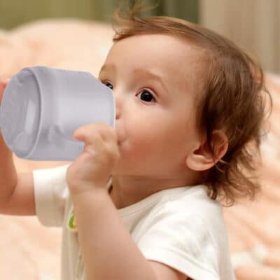 haakaa silicone baby drinking cup